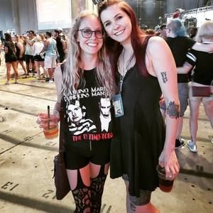 Meet your Posher, Chrissy